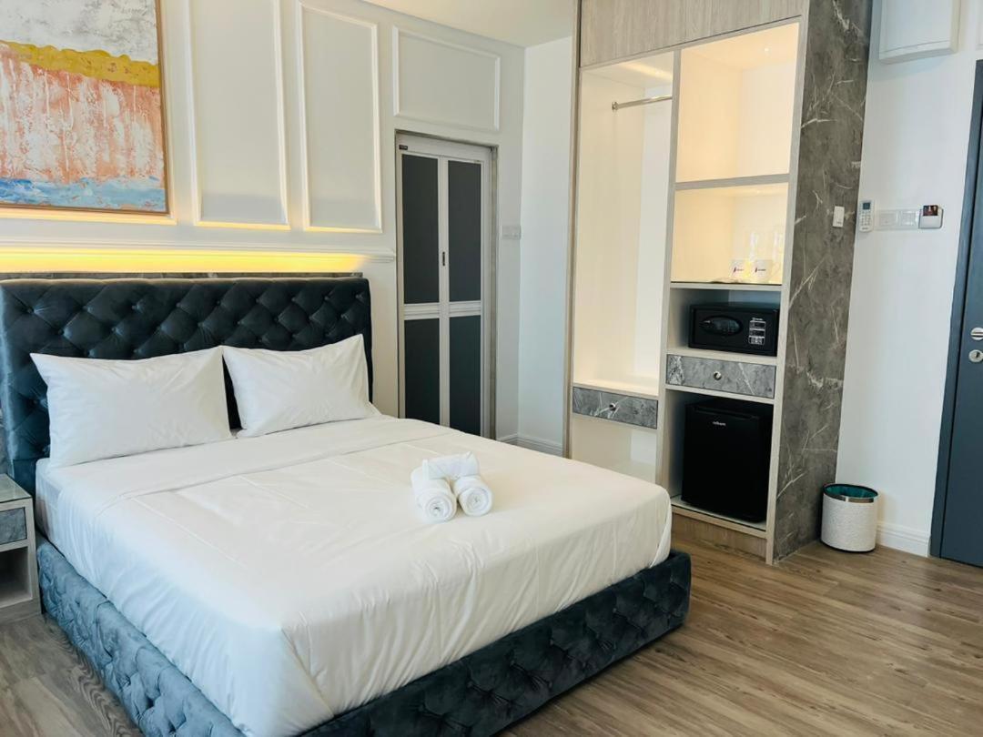 Frazel Heritage Hotel Alor Setar Esterno foto